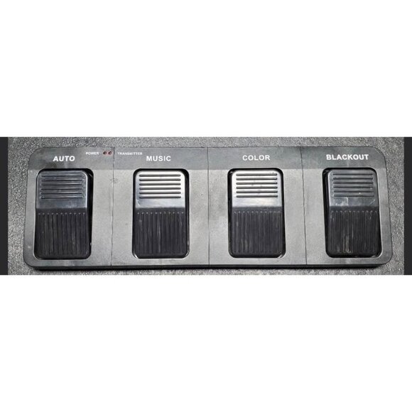 NEW! CHAUVET GIGBAR2 FOOTSWITCH (NO REMOTE)